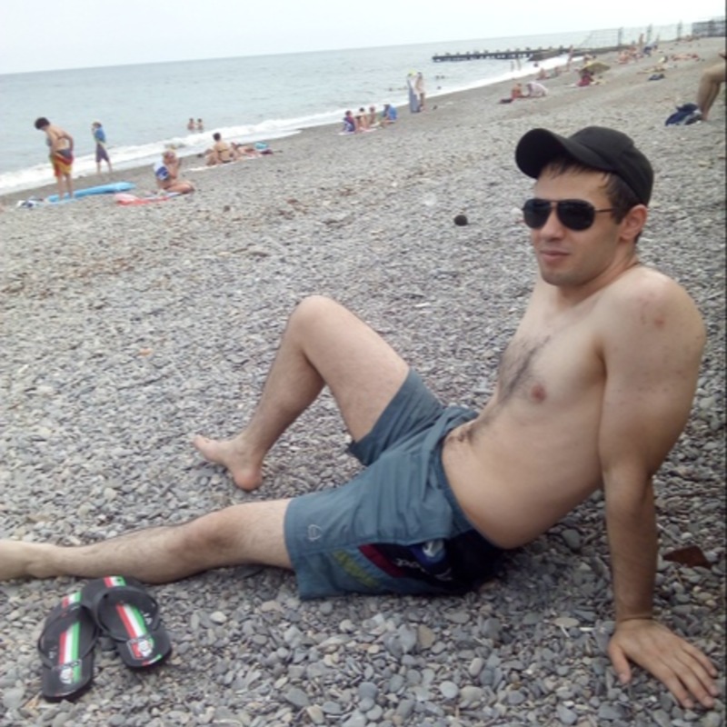 Alan Beteev, 32