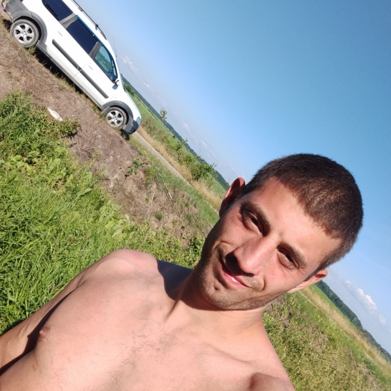 Денис, 29