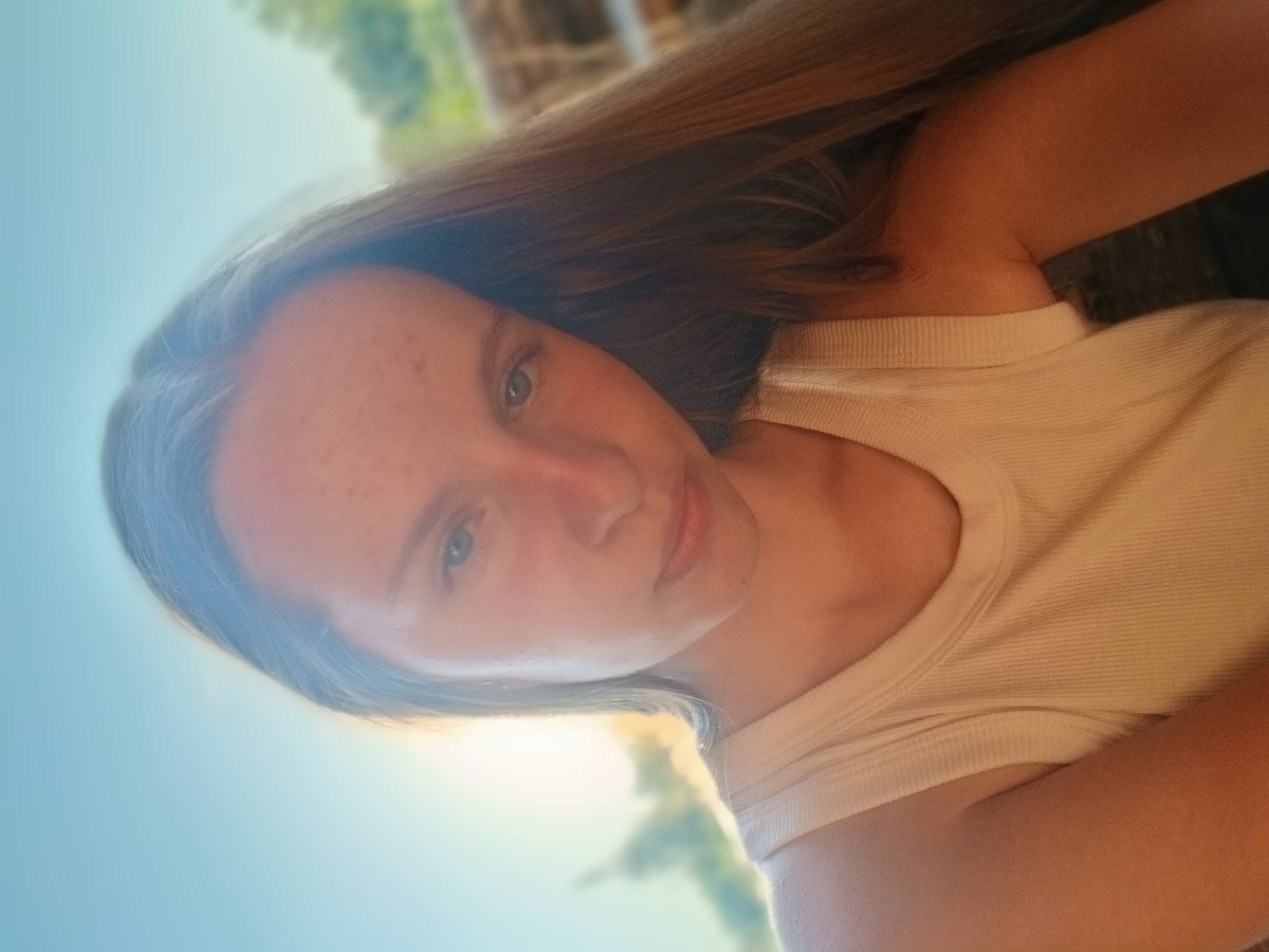 Ирина, 18