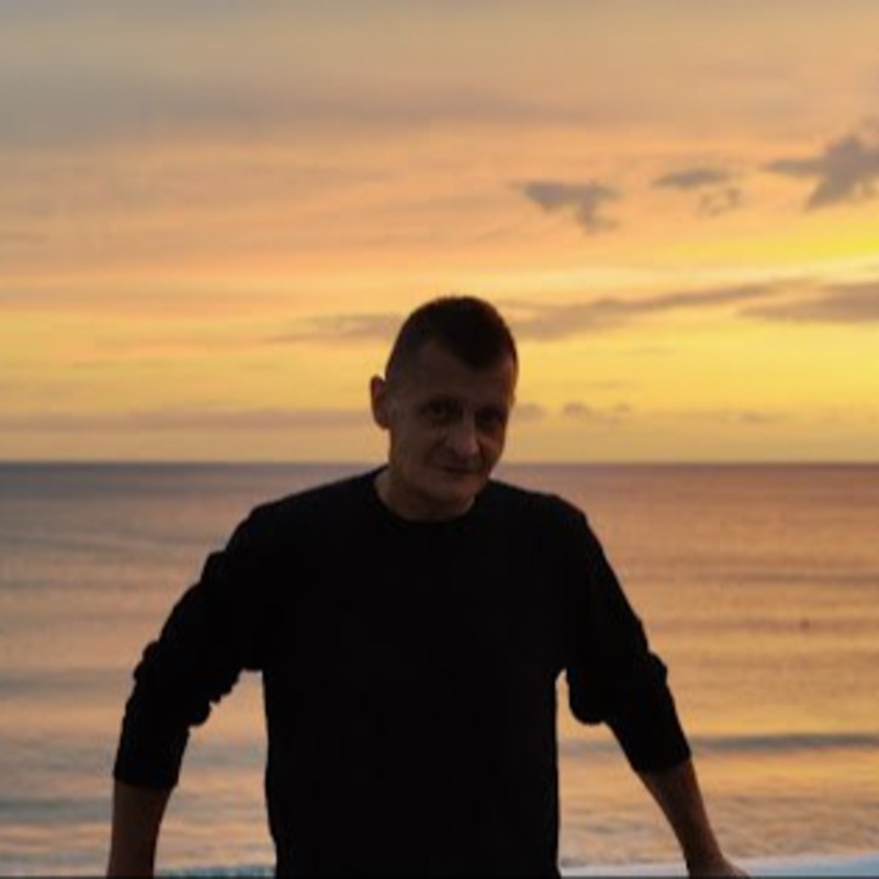 Андрей, 53