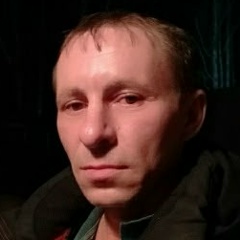 Dmitry De, 43