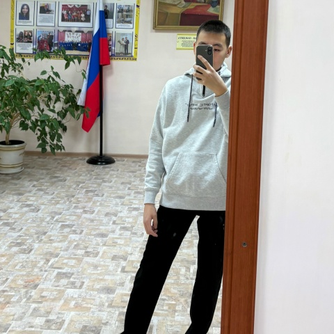 Влад Моллаев, 20